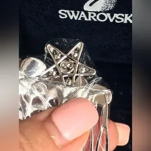 Swarovski Bailee comb hair pin with crystals in silver tone setting New with box VIVIANNE - Swarovski Crystals Hair Comb -RTS – Headpieces Miami main image 4